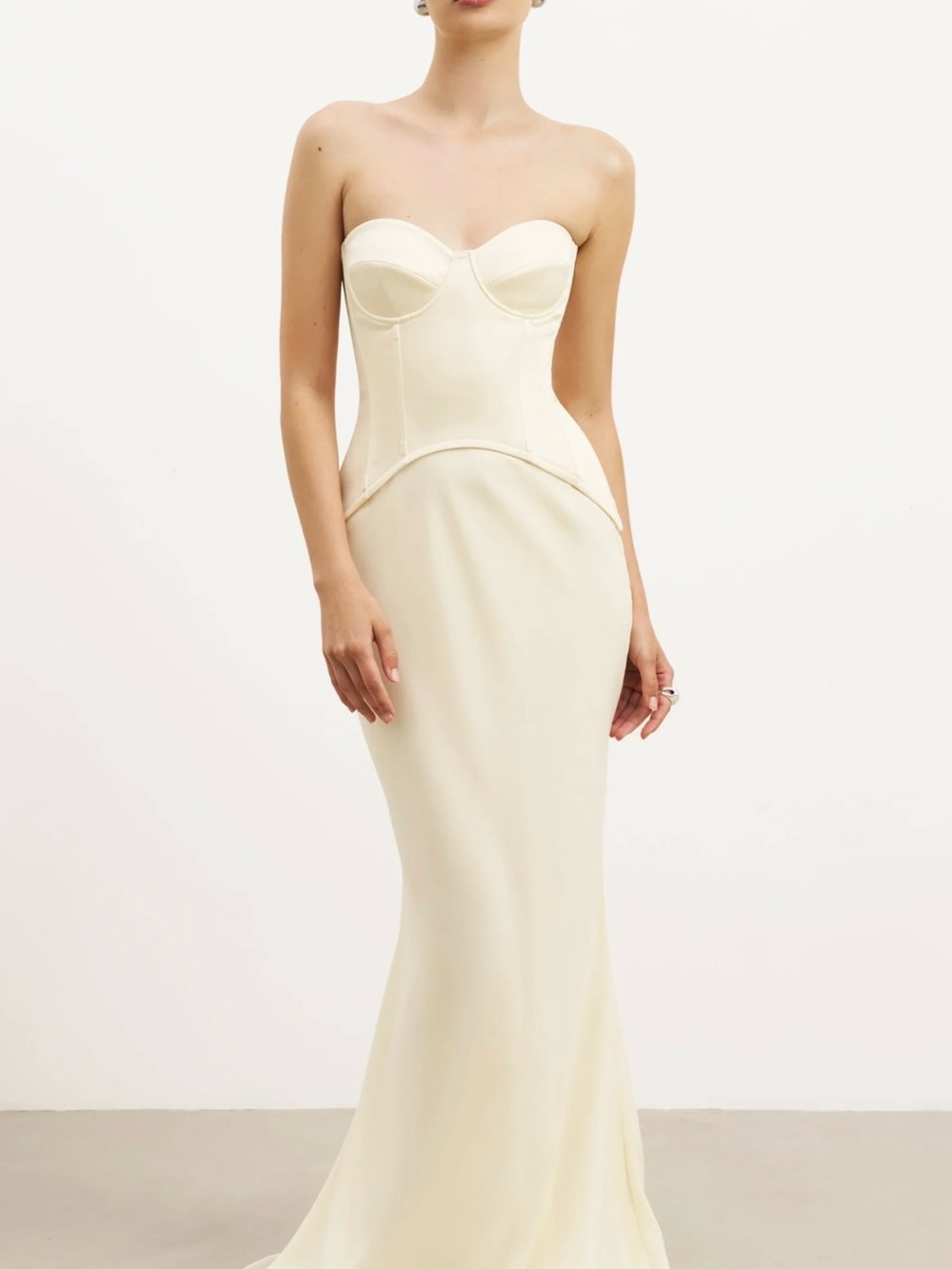 SATIN CORSET GOWN WITH SWEETHEART NECKLINE